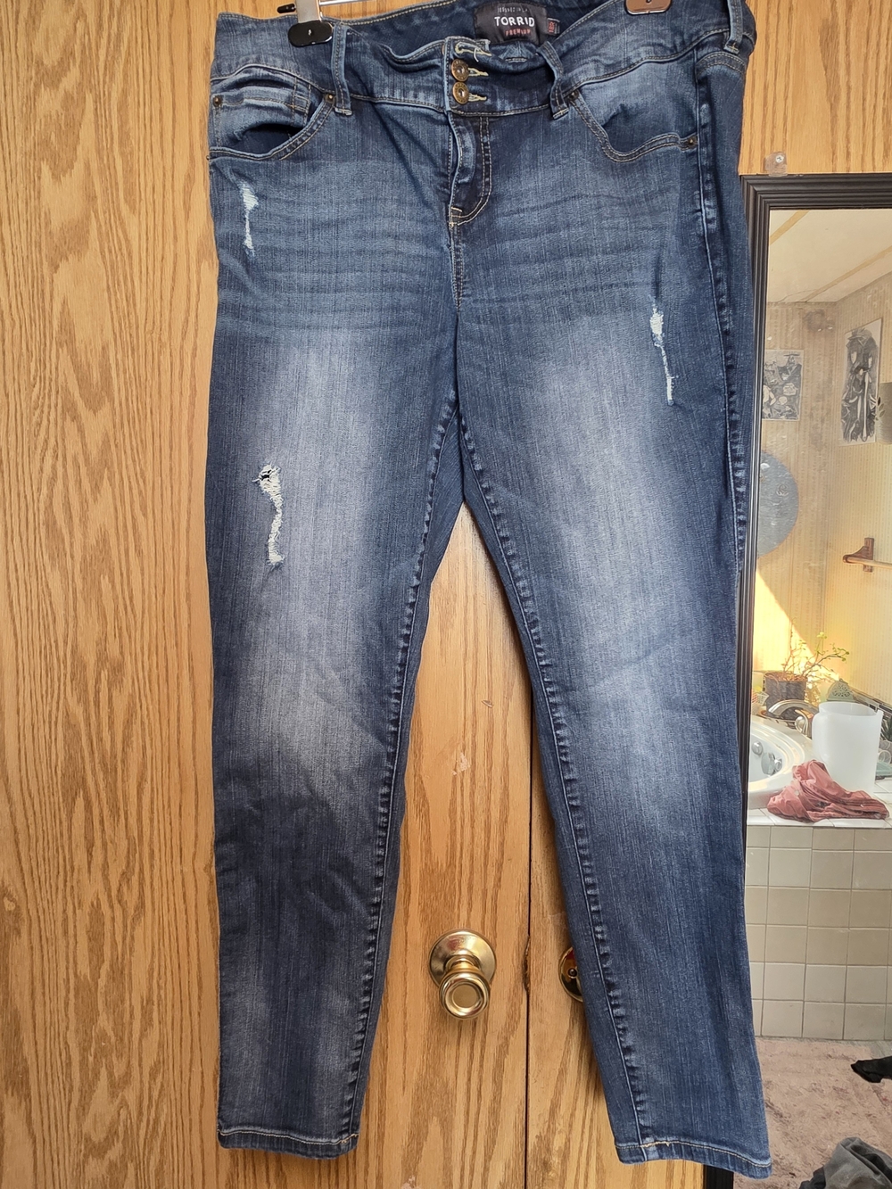 torrid Dark Wash Distressed Skinny Jeans - Blue
